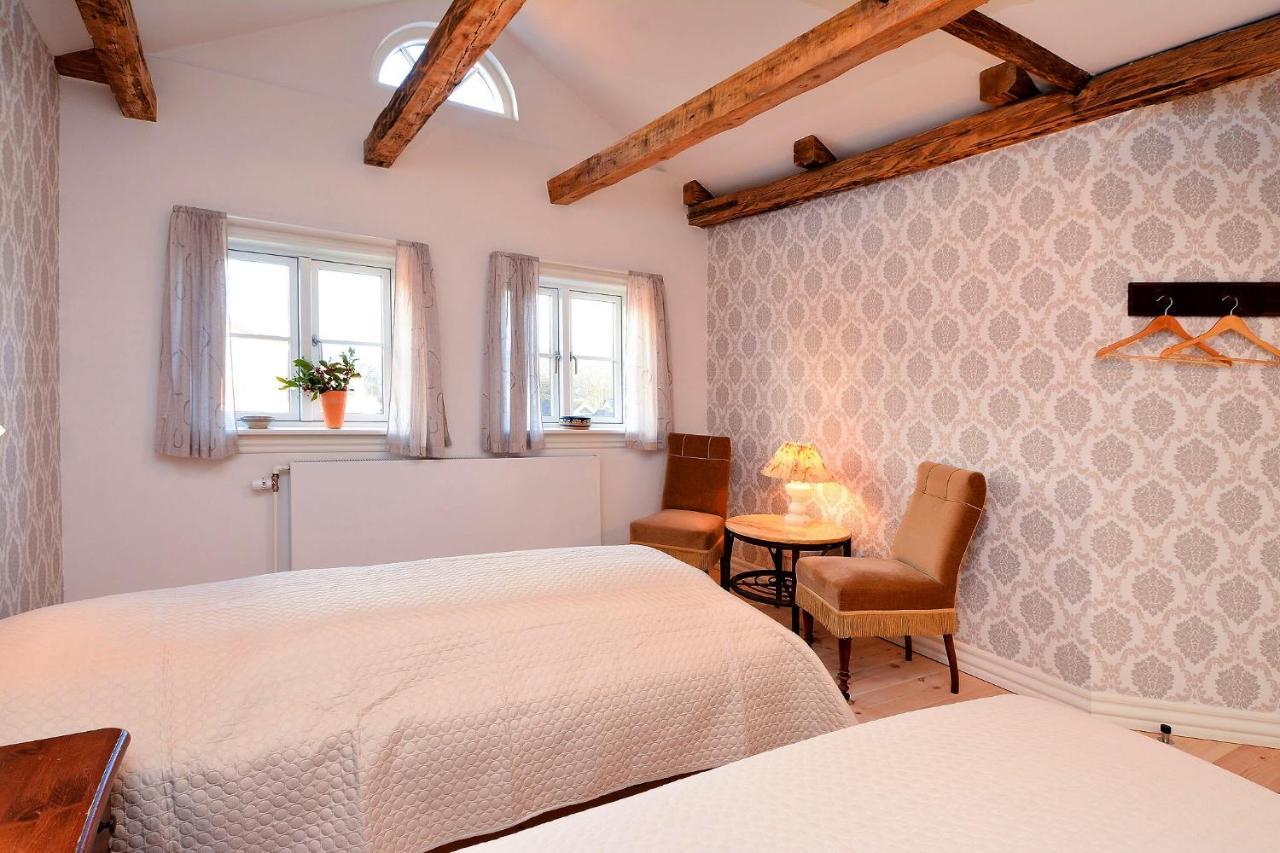 Strømpehuset Bed and Breakfast Oster Assels Eksteriør billede